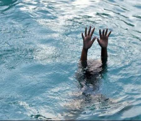 Ilustrasi korban bunuh diri di Sungai Siak (foto/int)